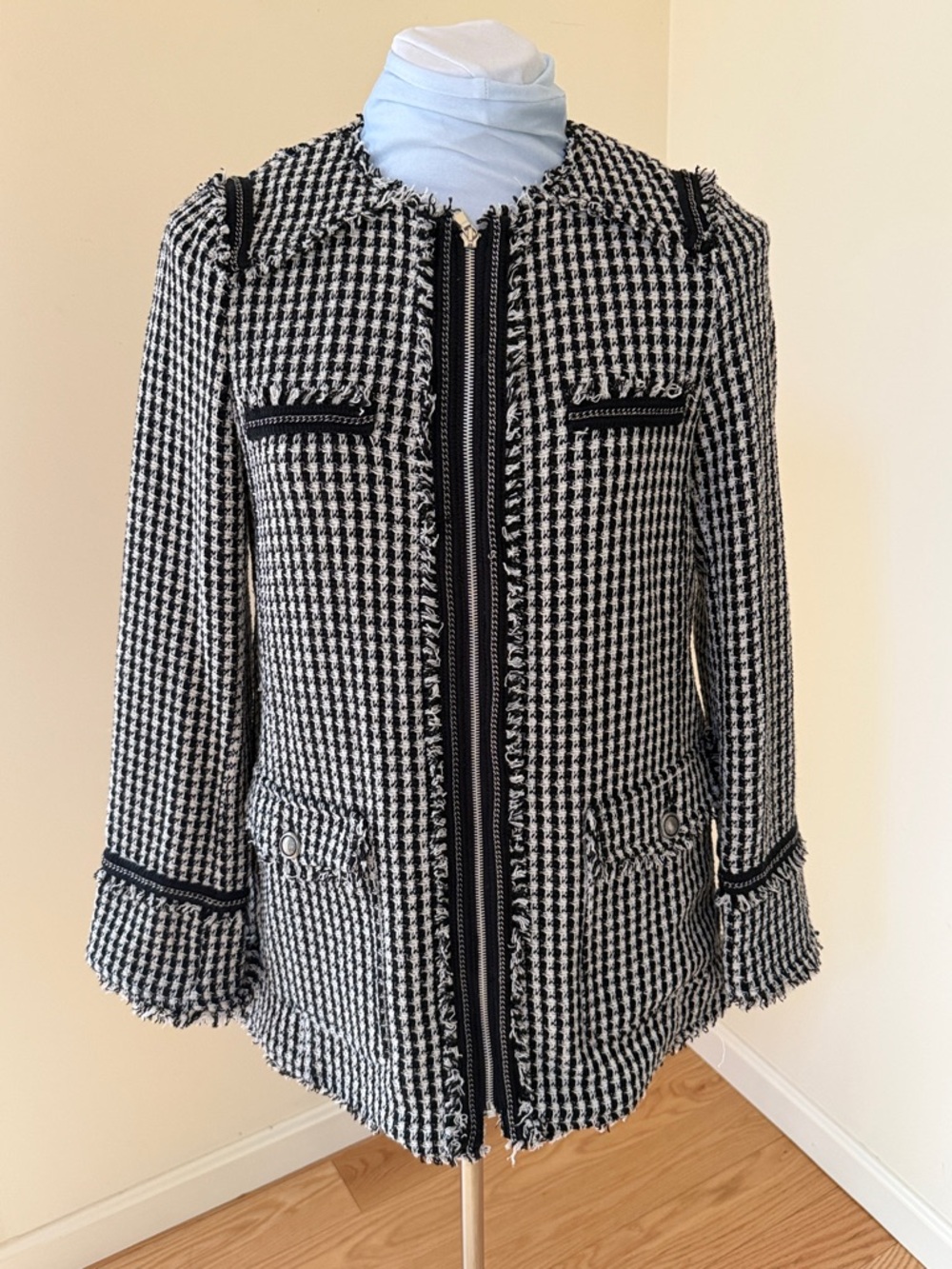 NWT! Zara TRF large  Black and White Houndstooth Fringe zippered Jacket.